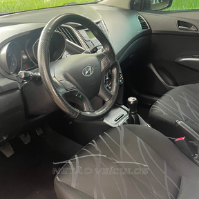 HB20 COMFORT 2015 – HYUNDAI