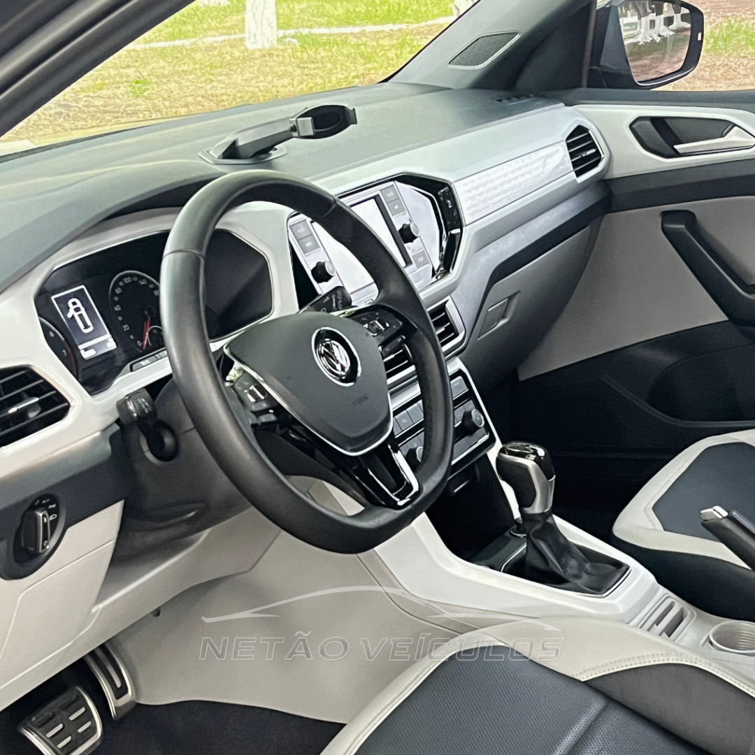 T-CROSS HIGHLINE 2020 – VOLKSWAGEN