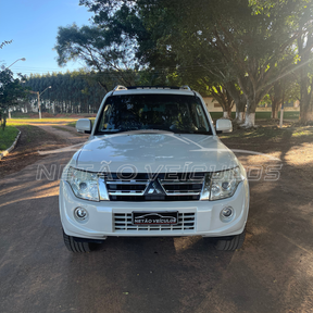 MITSUBISHI PAJERO HPE FULL 2013