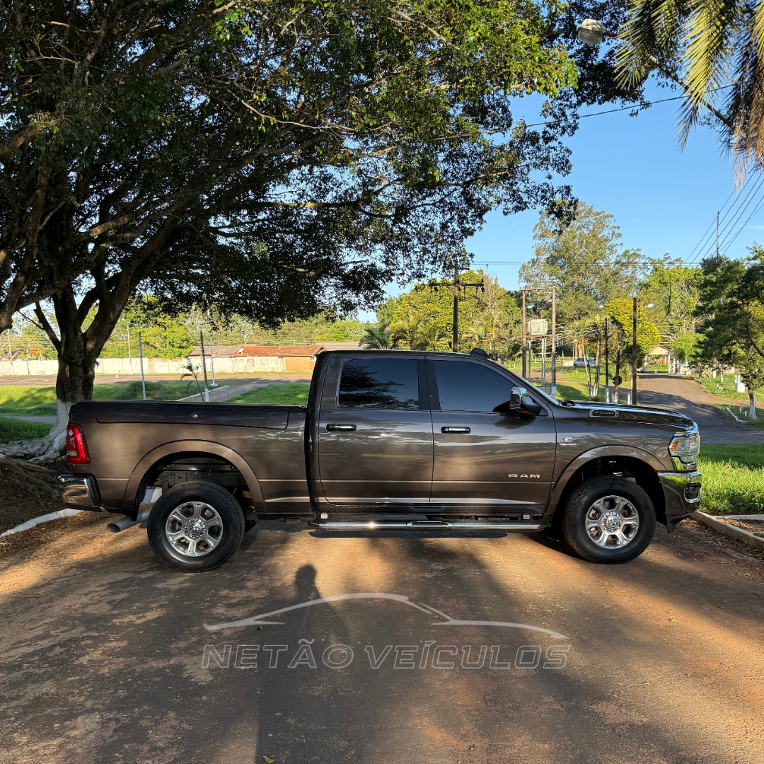 RAM 2500 LARAMIE 2021 - RAM