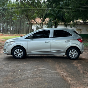 ONIX LT 2015 – CHEVROLET