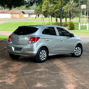 ONIX LT 2015 – CHEVROLET